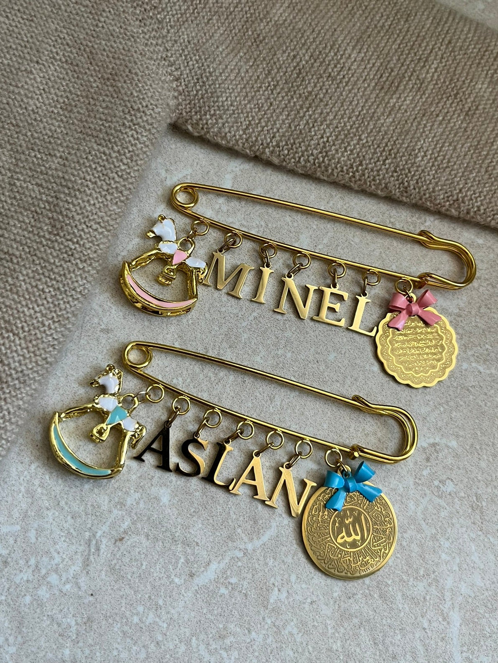 Islamische Babybrosche - Anstecknadel