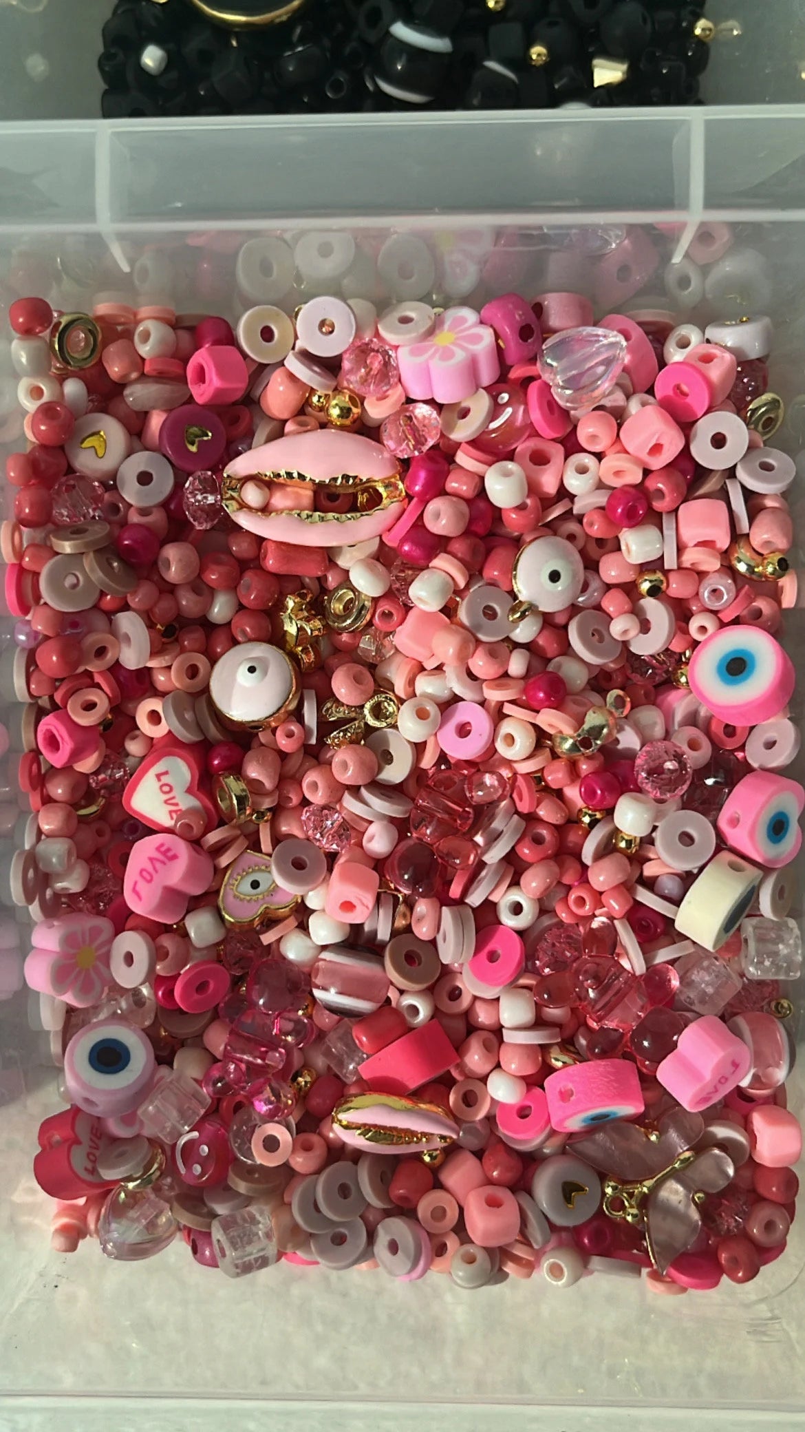 Perlenkonfetti/ Perlenmix/ mit 24K vergoldeten Charms & Anhängern