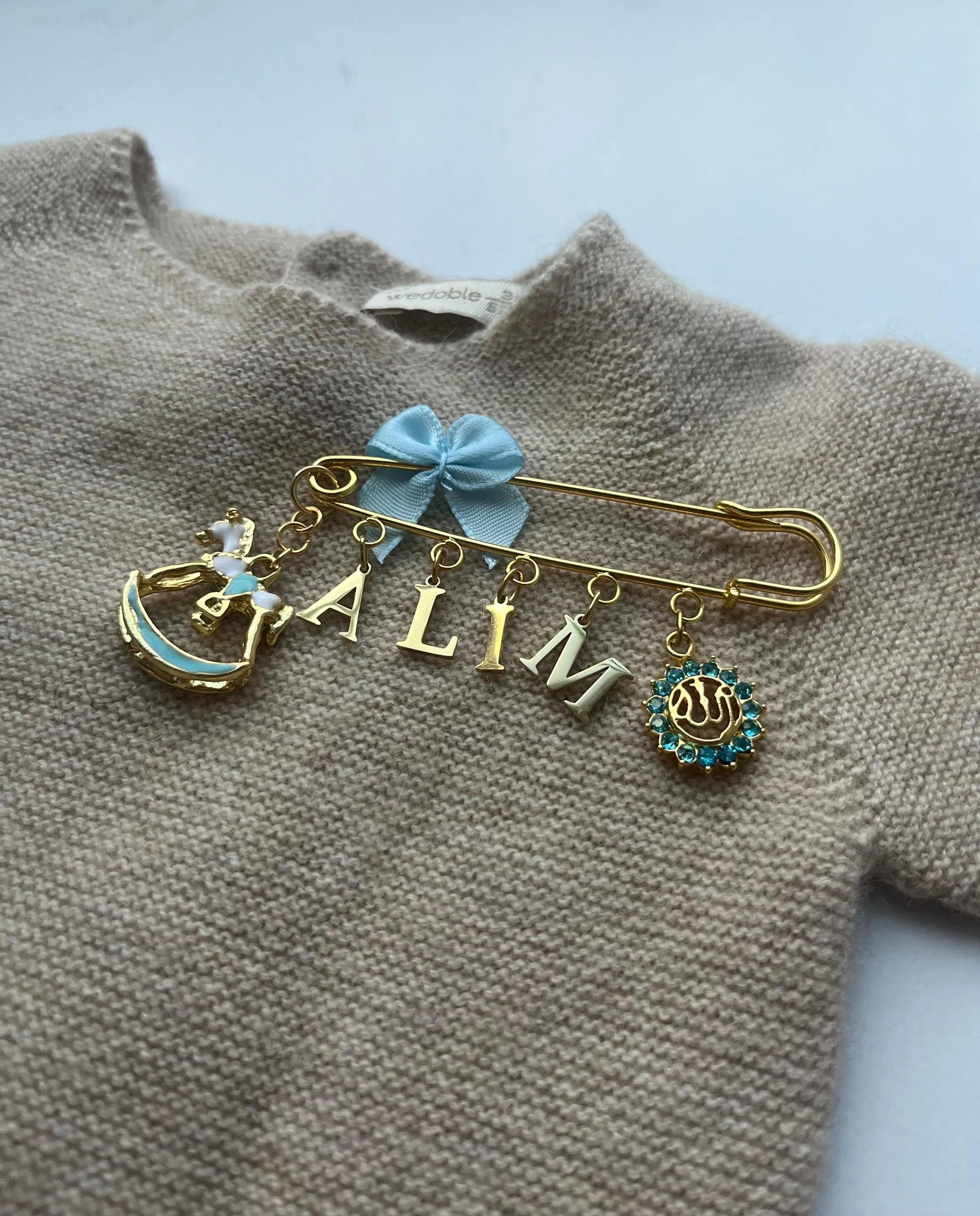 Islamische Babybrosche mit Schleife - Anstecknadel