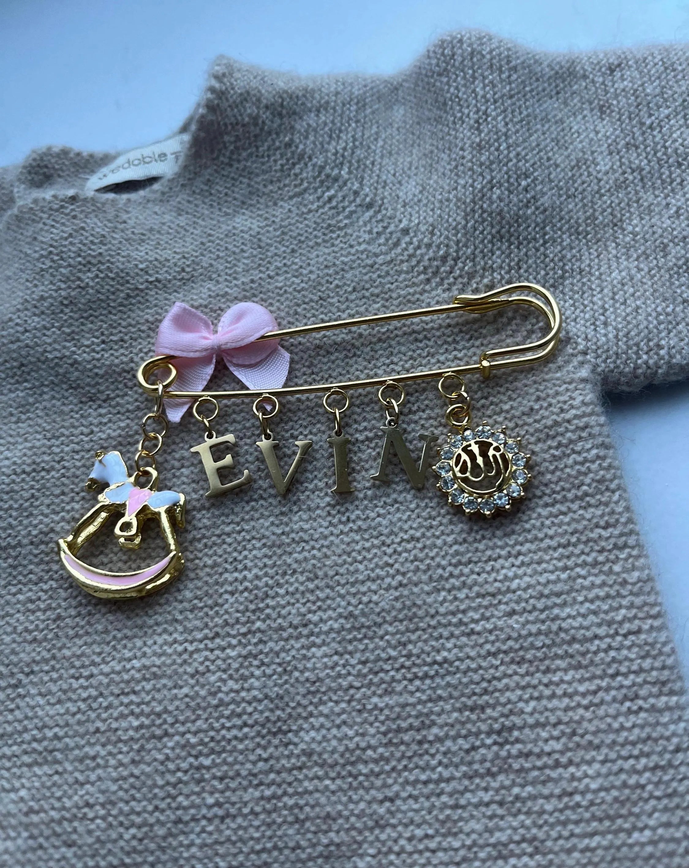 Islamische Babybrosche mit Schleife - Anstecknadel