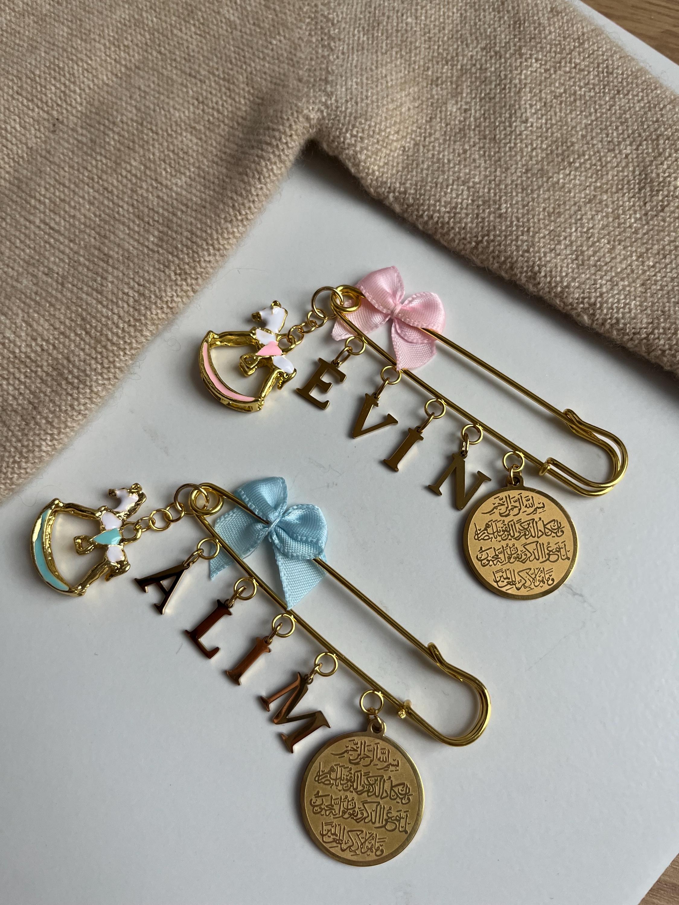 Islamische Babybrosche - Anstecknadel