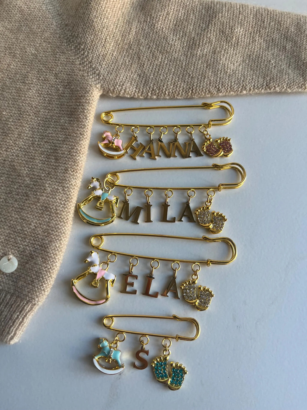 Babybrosche - Anstecknadel / Geschenk zur Geburt