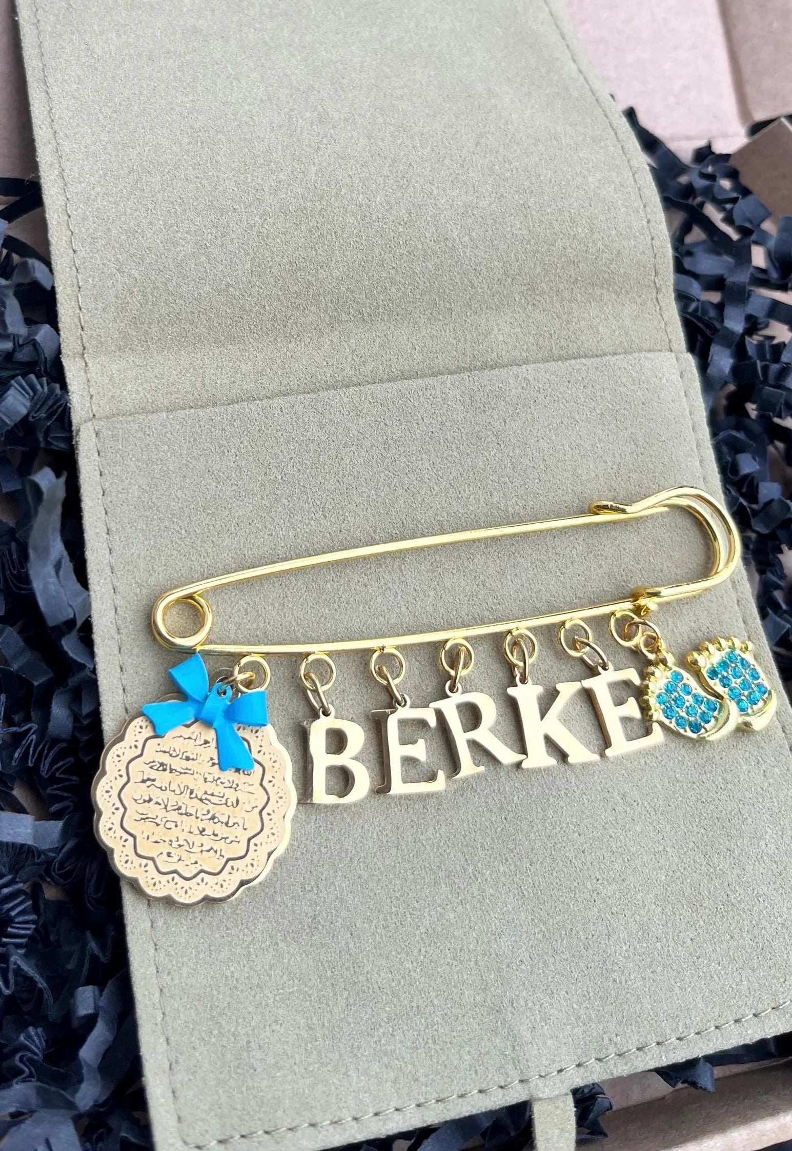 Islamische Babybrosche -  Anstecknadel mit Ayet El-Kursi