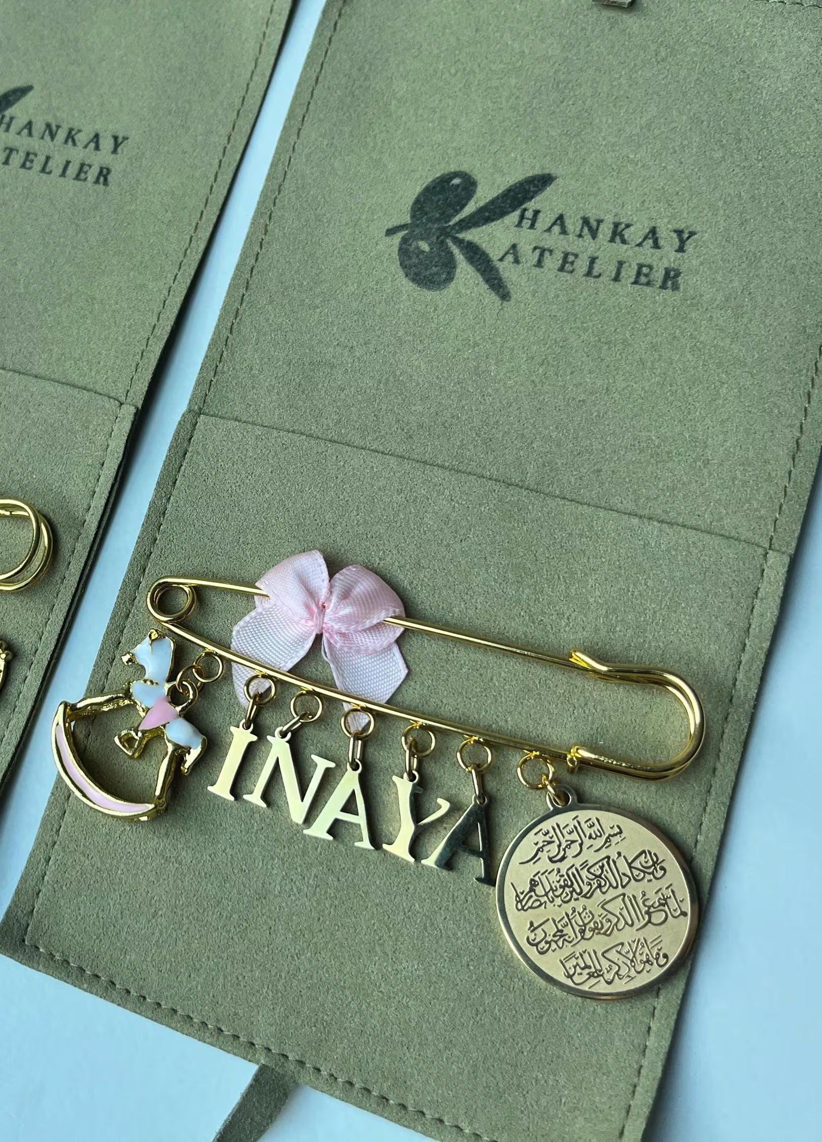 Islamische Babybrosche - Anstecknadel