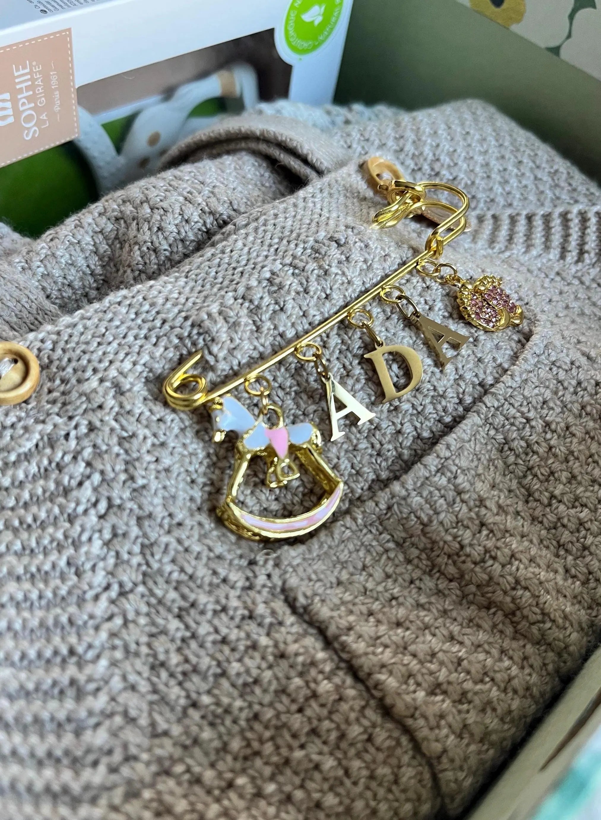 Babybrosche - Anstecknadel / Geschenk zur Geburt